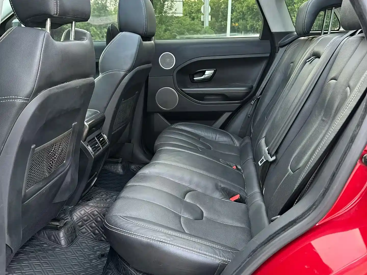 Photo 6 - Land Rover Range Rover Evoque (Import)