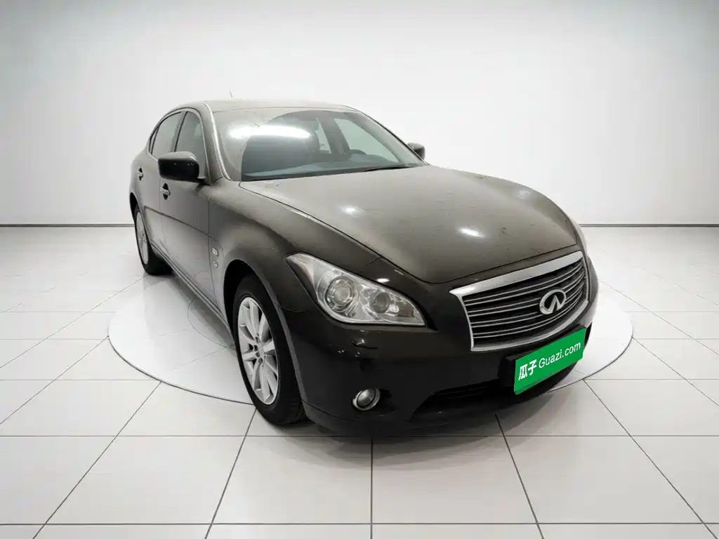 Infiniti Q70 2015 2013 Q70L 2.5L Comfort