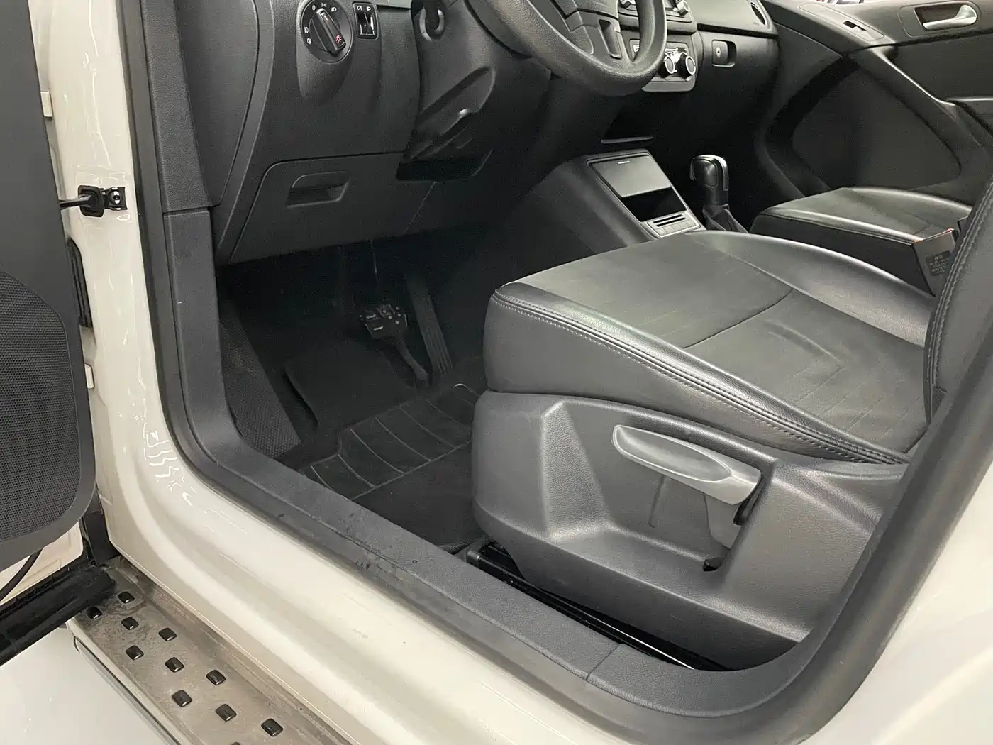Volkswagen Tiguan 2015 1.8TSI Automatic 2WD Comfortline фото 25