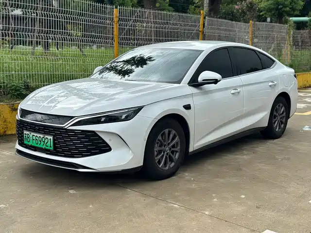 BYD Qin L DM-i, система помощи водителю, 80KM, Лидер
