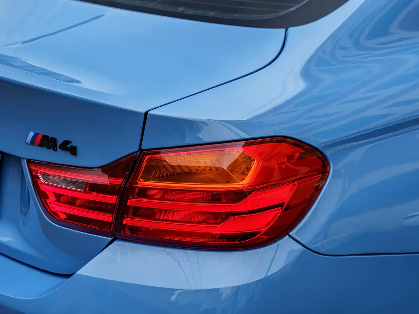 BMW M4 2015 2014 M4 Coupe