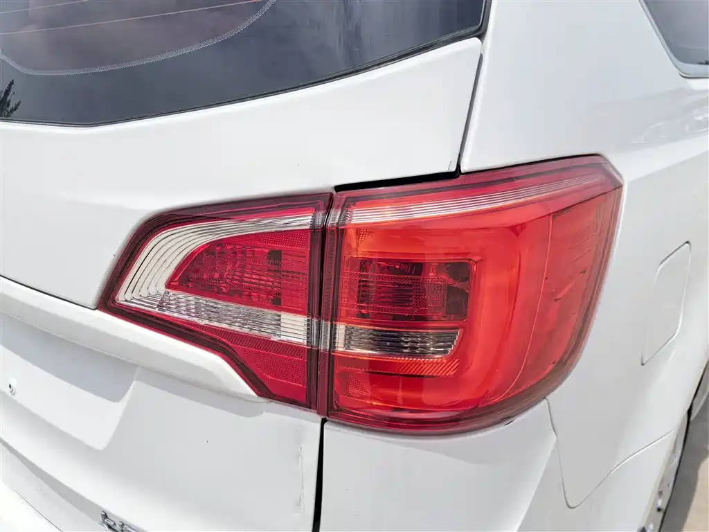Baojun 730 2019 2016 1.5L Manual Premium 7-Seater (China V)
