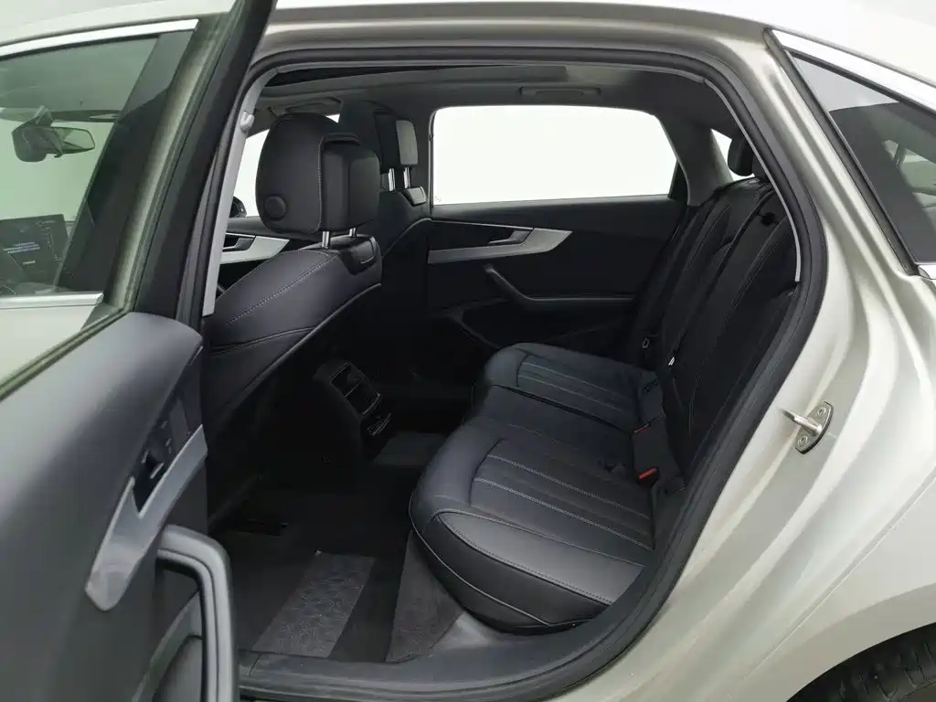 Audi A4L, миниатюра 15