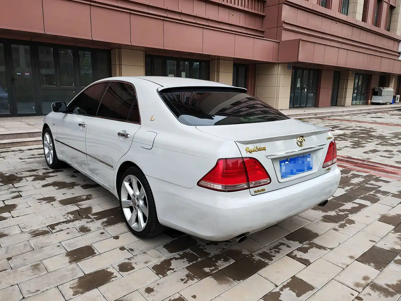 Toyota Crown 2006 2.5L Royal Leather Edition фото 6