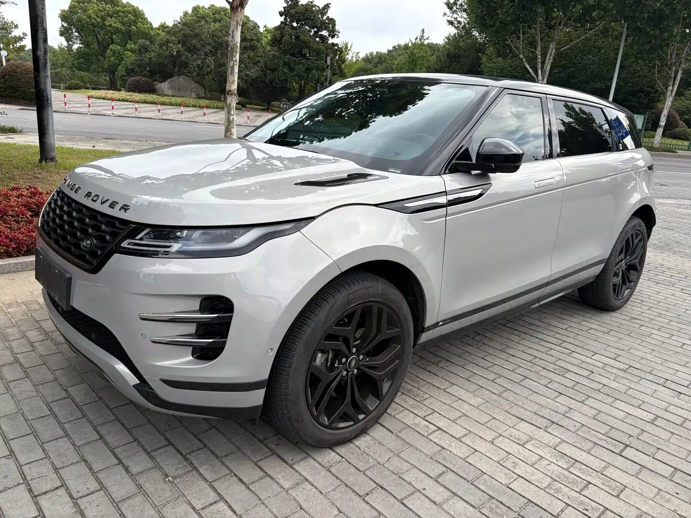 2022 Land Rover Range Rover Evoque New Energy