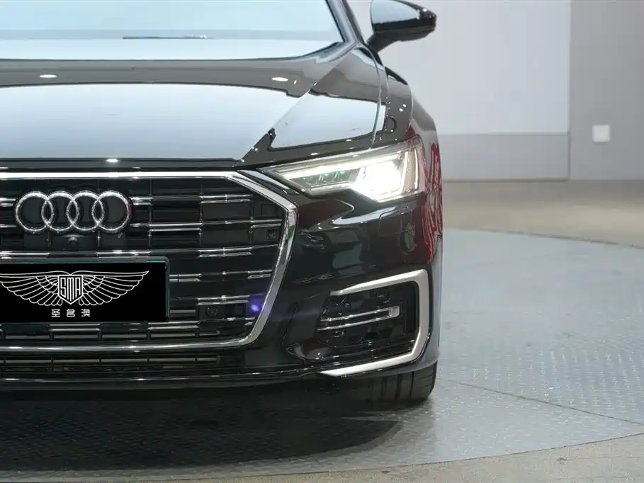 Audi A6L 2023 45 TFSI quattro Premium Dynamic фото 4