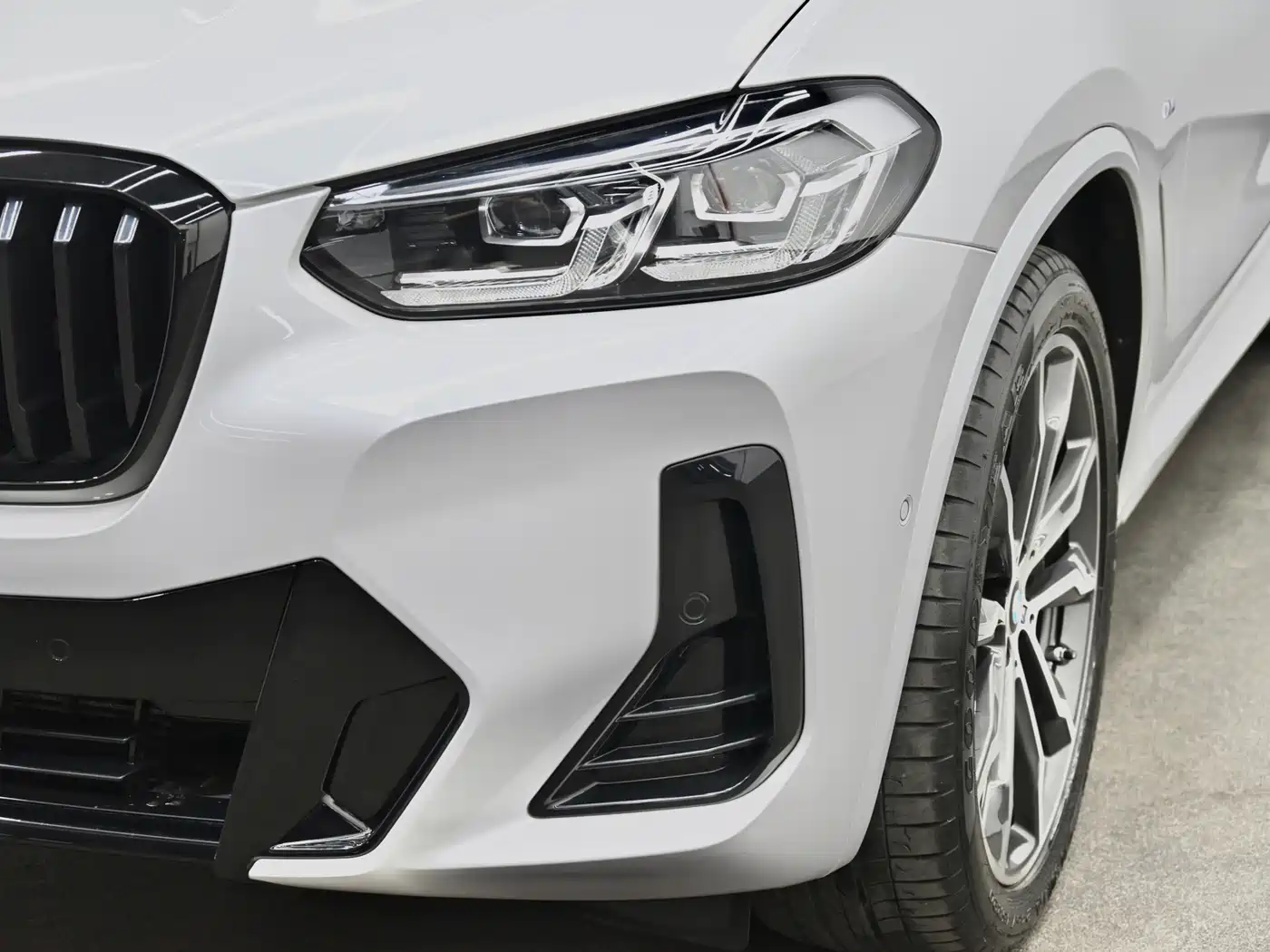 Фото 27 - BMW X3