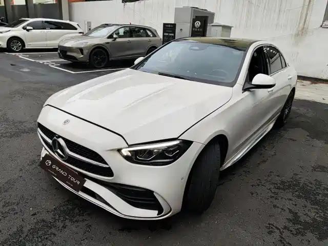 Mercedes-Benz C-Class 2022