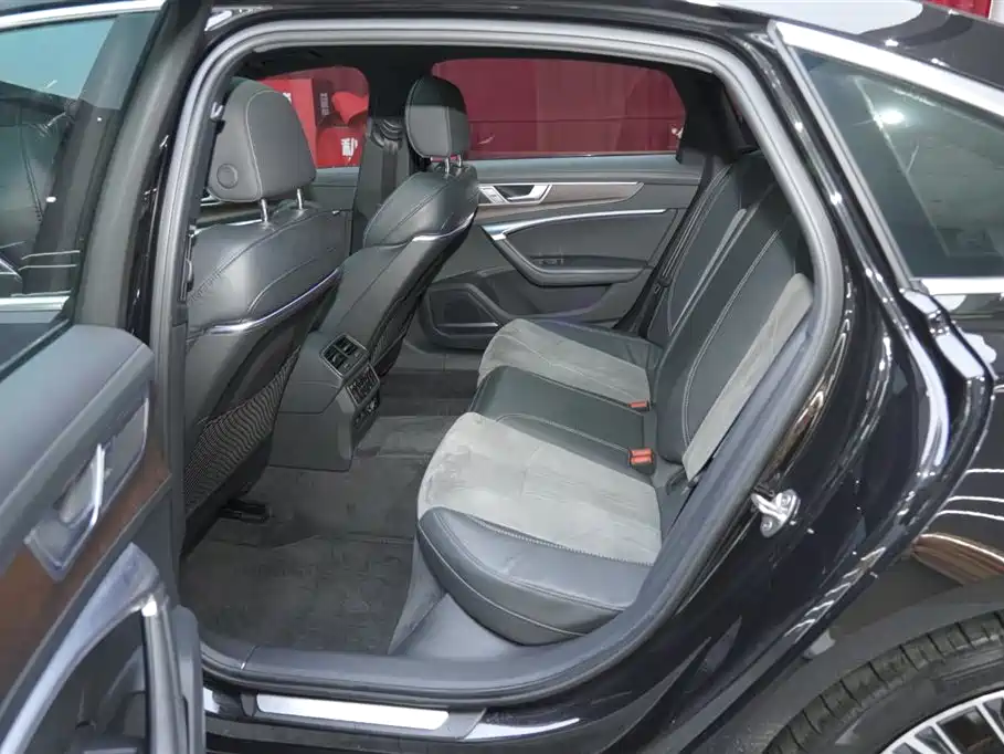 Audi A6L 2023 45 TFSI quattro Premium Dynamic фото 20