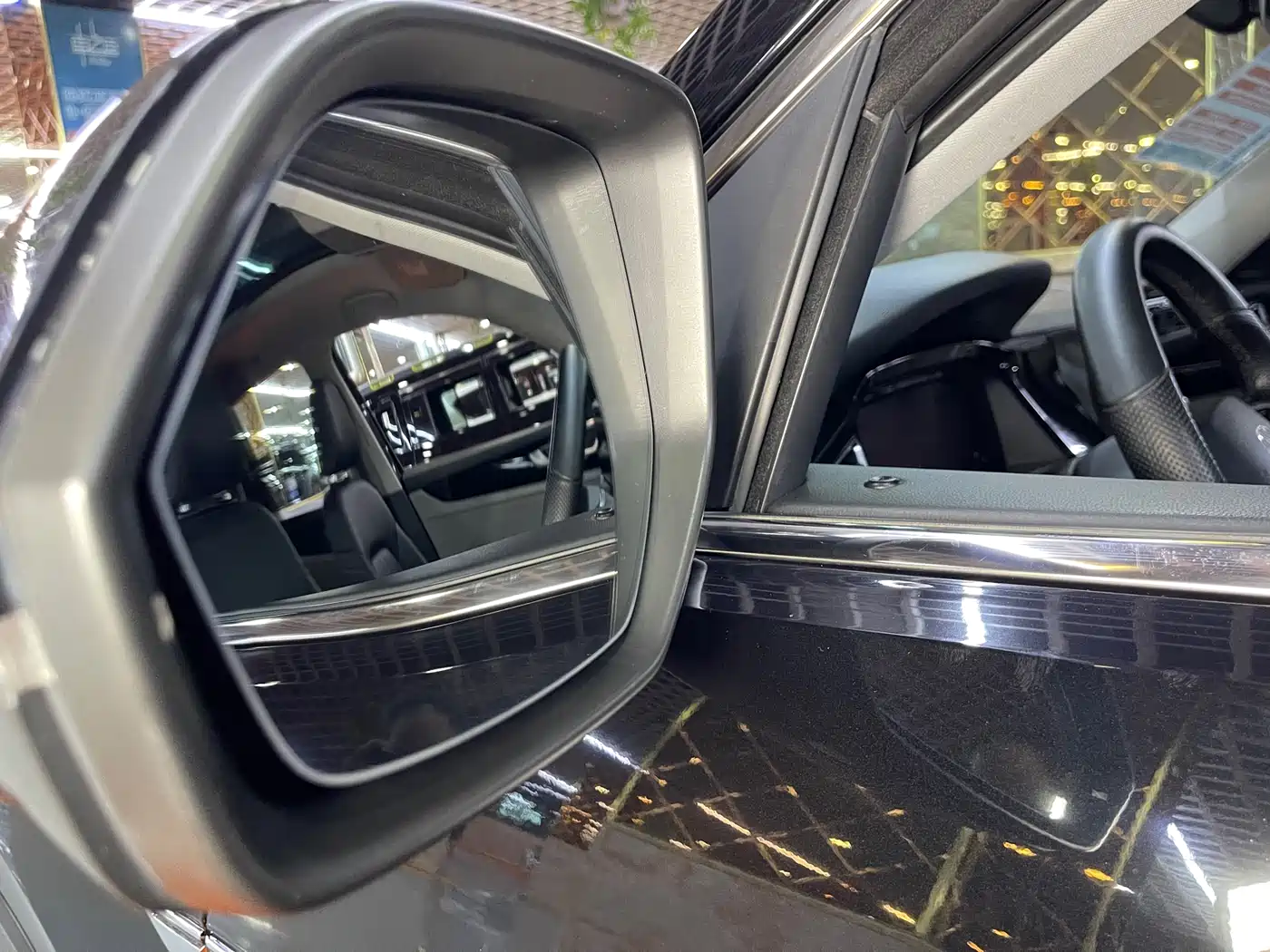 Volkswagen Teramont 2022 530 V6 4MOTION Premium Luxury фото 12