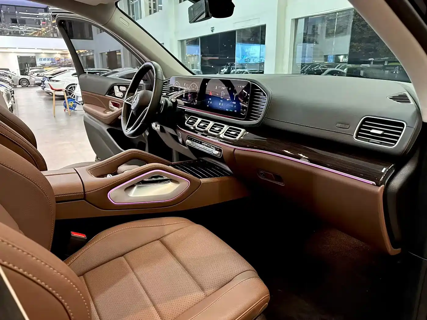 Mercedes-Benz GLE 2025 GLE 350 4MATIC Fashion фото 8