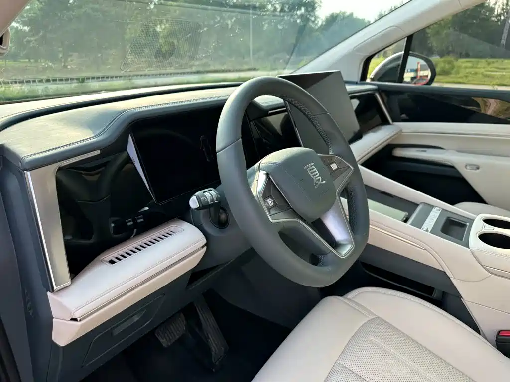 BYD Xia 2026 2026 DM-i 1.5T 218km Premium