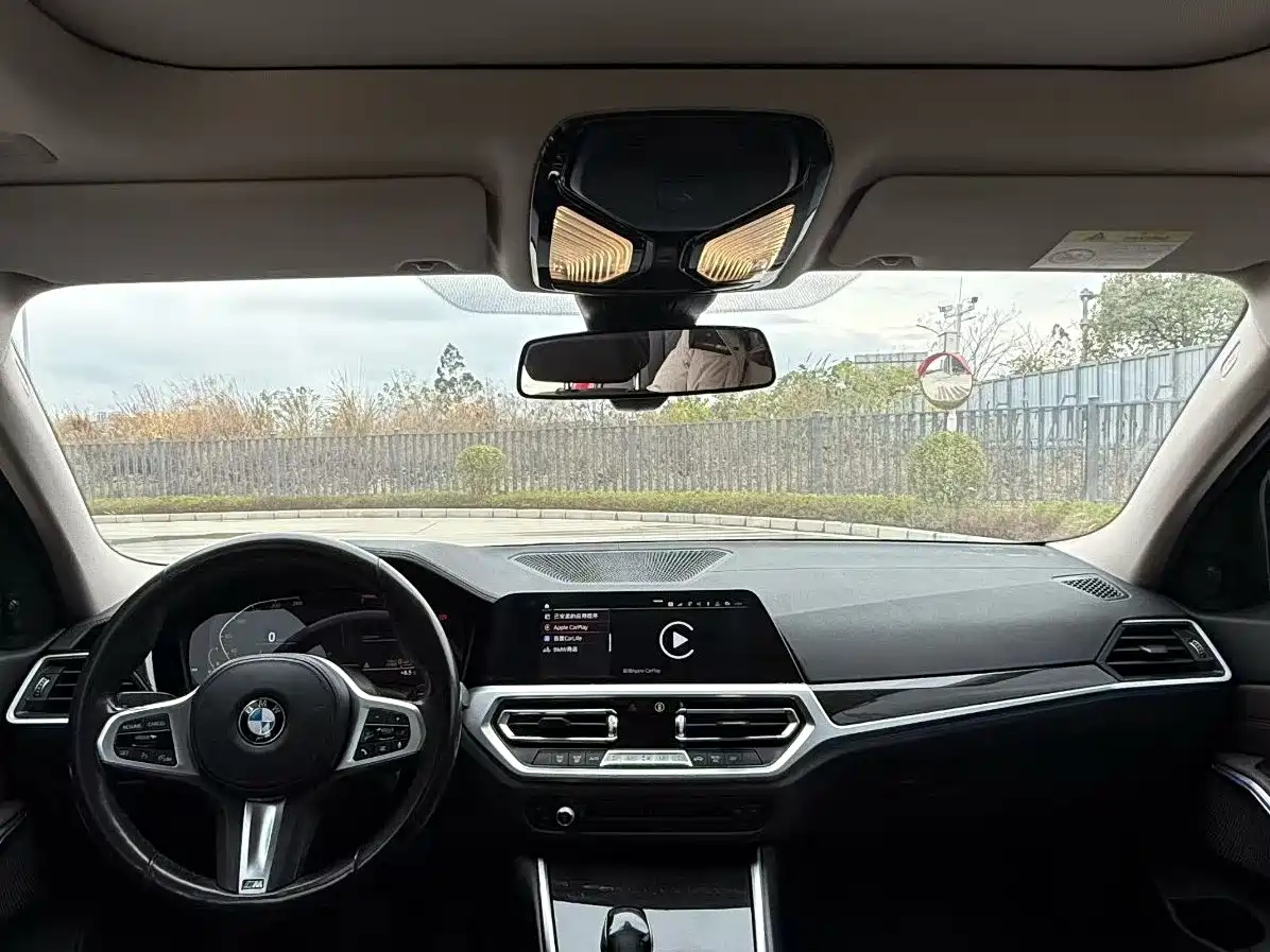 BMW 3 Series 2020 325Li M Sport Package фото 9