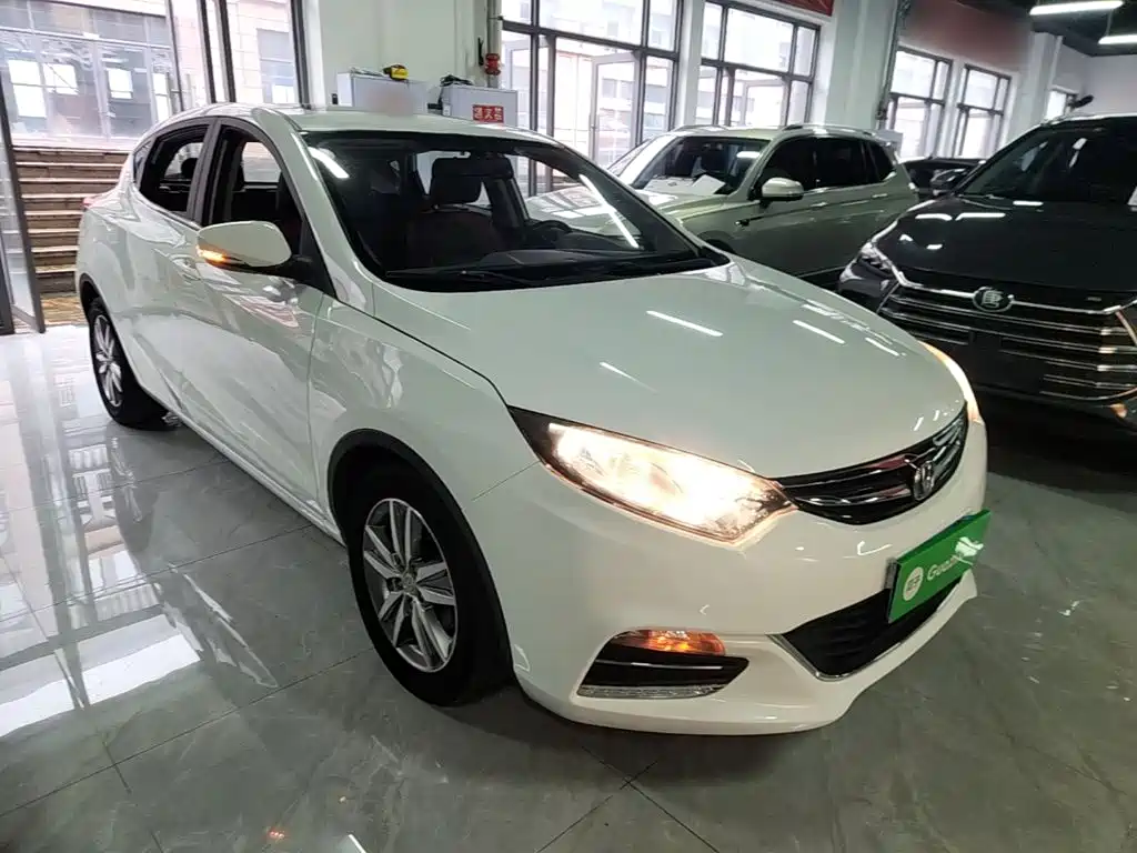 Changan Eado XT 2017 2016 1.6L Manual Stylish Cool Edition