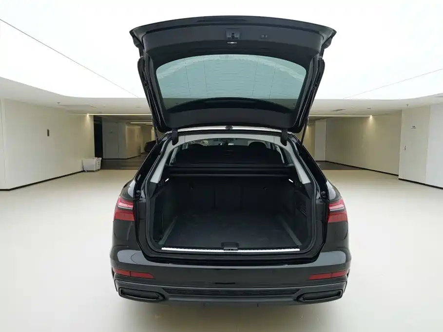 Audi A6 (Import) 2024 2023 Avant Pioneer 45 TFSI Premium Dynamic