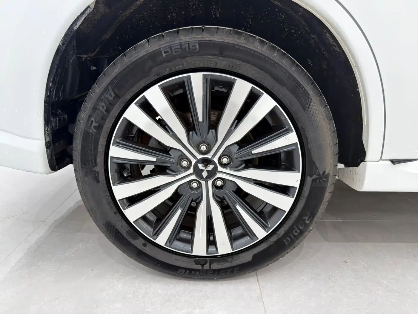 Mitsubishi Outlander 2023 2021 2.0L 2WD Smooth Ride Version 5-Seater