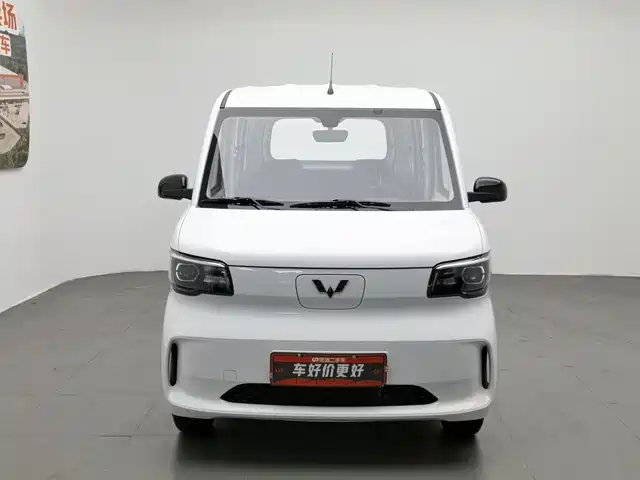 Wuling Motors Wuling Zhiguang NEV 2025 Standard Version — фото 3