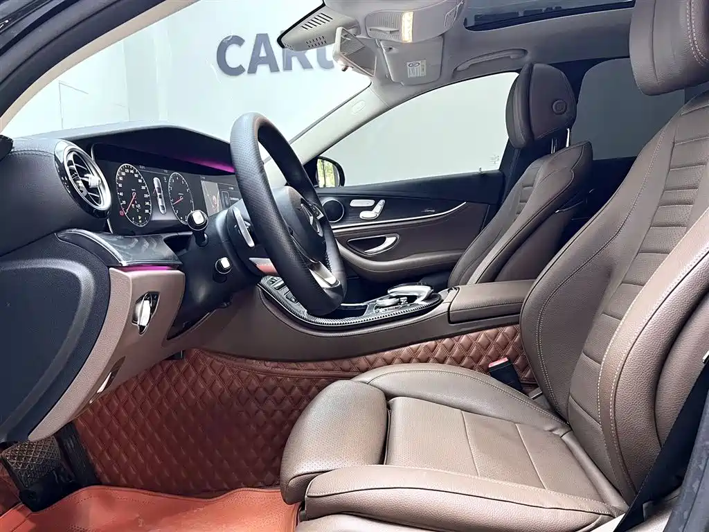 Mercedes-Benz E-Class 2016 E 200 L Sport Type фото 19