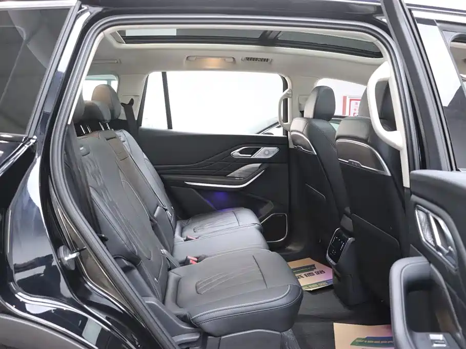 Hongqi HONGQI HS7 PHEV