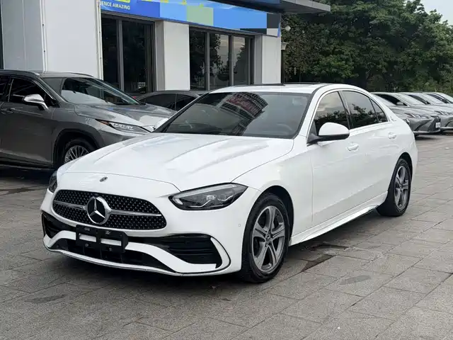 Mercedes-Benz C-Class 2022