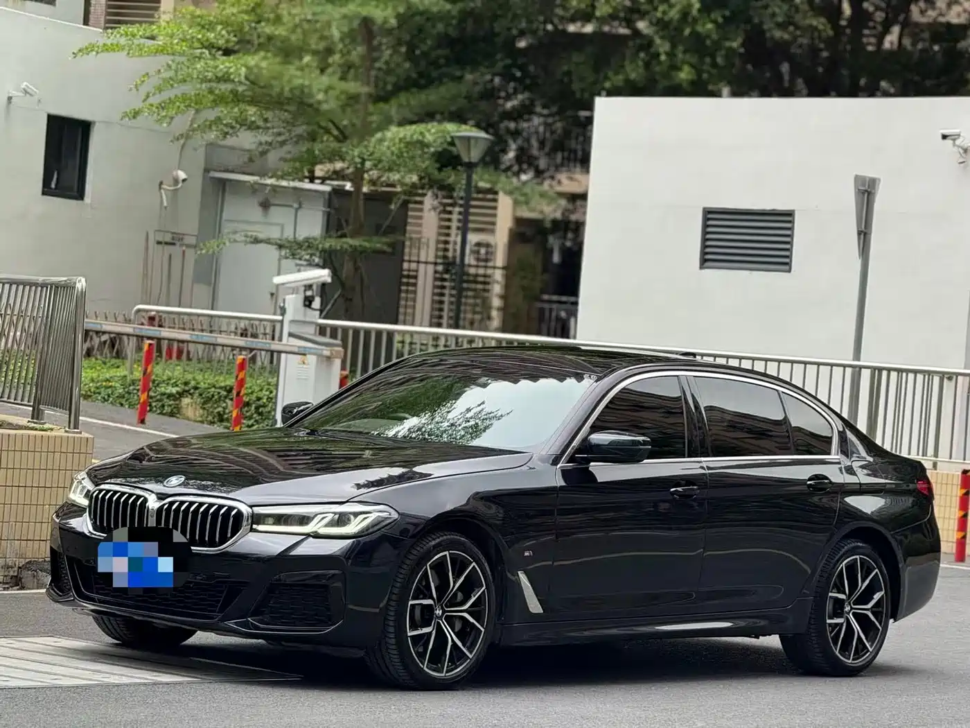 BMW 5 Series 2021 530Li Premium M Sport Package