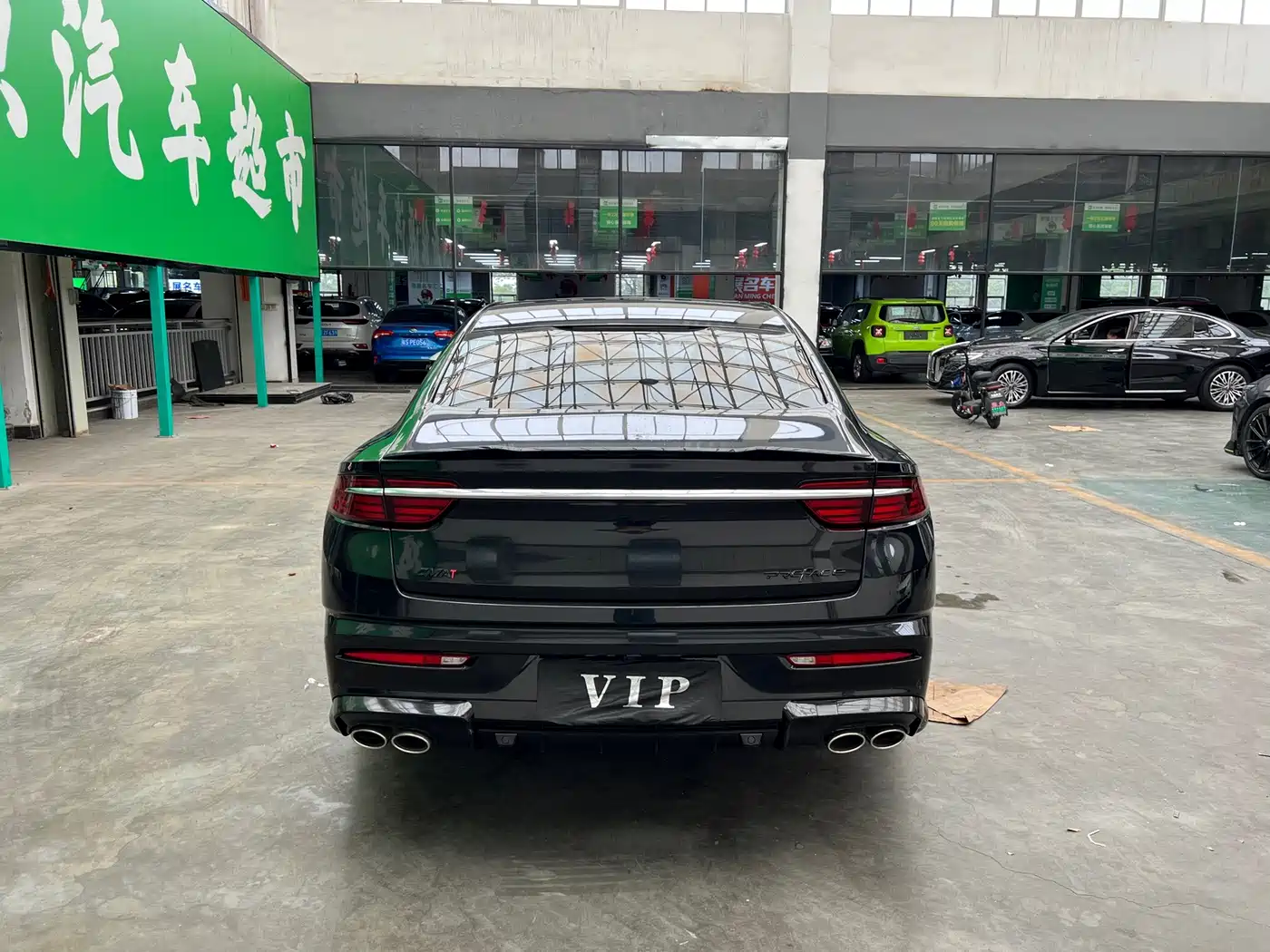 Фото 10 - Geely Preface