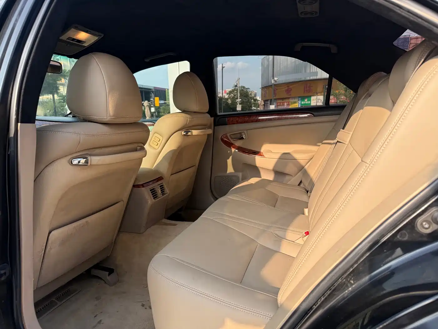 Toyota Crown 2005 2005 Model 3.0L Royal