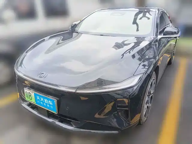 Changan Qiyuan A07 2025 Pure Electric Deluxe Edition 710 Long Range — фото 1