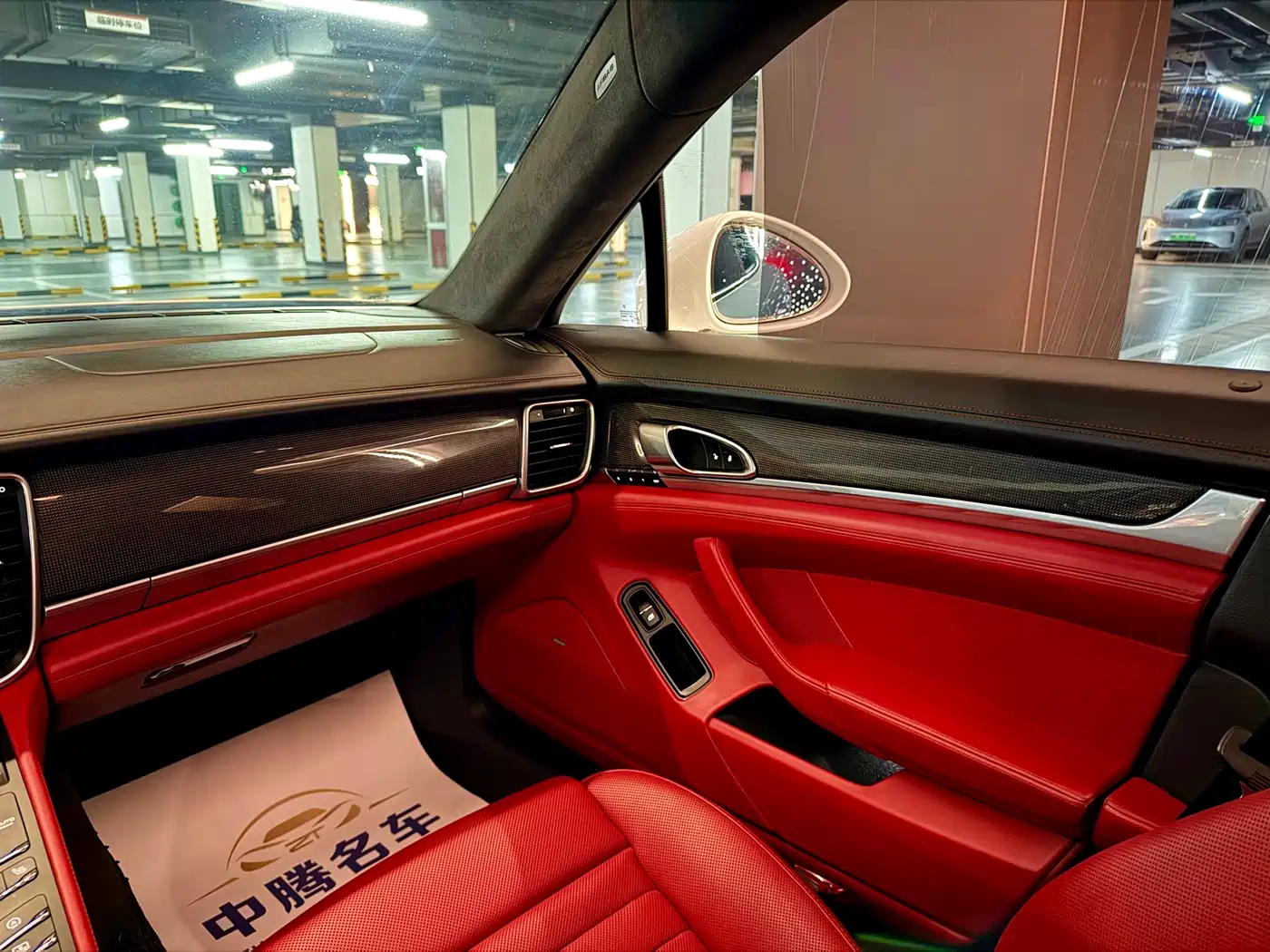 Porsche Panamera 2014 Panamera 4S Sport Edition 3.0T фото 18