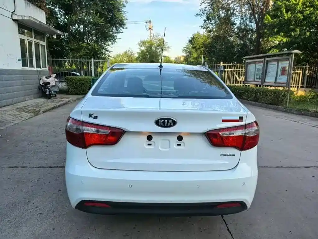 Kia K2 2013 2012 Sedan 1.6L AT Premium Commemorative Edition