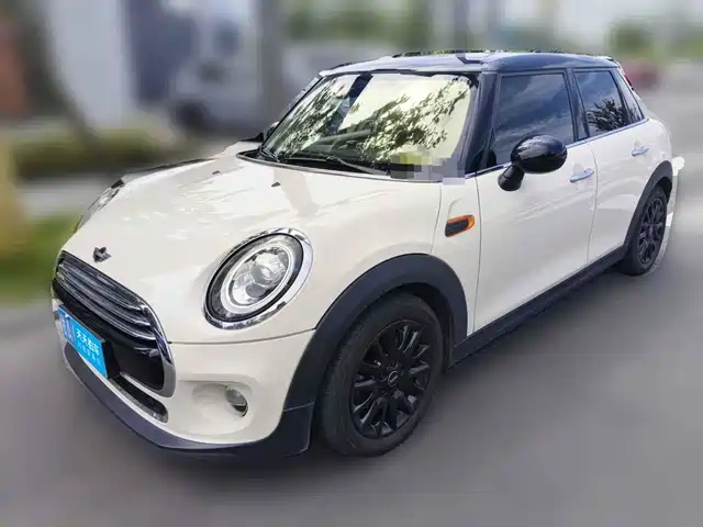 MINI 2016 1.5T COOPER 5-Door — фото 1