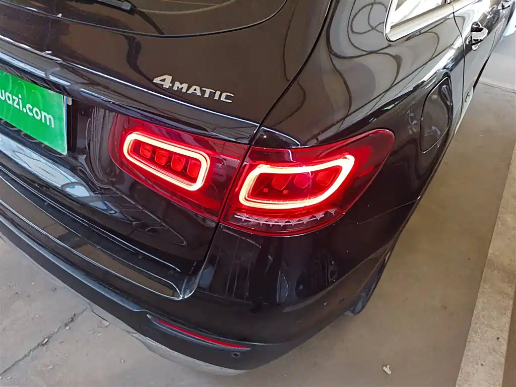 Фото 24 - Mercedes-Benz GLC