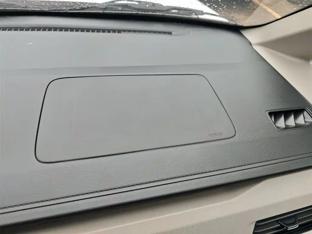 Wuling Motors Wuling Journey 2026 2021 1.5T Manual Luxury Edition