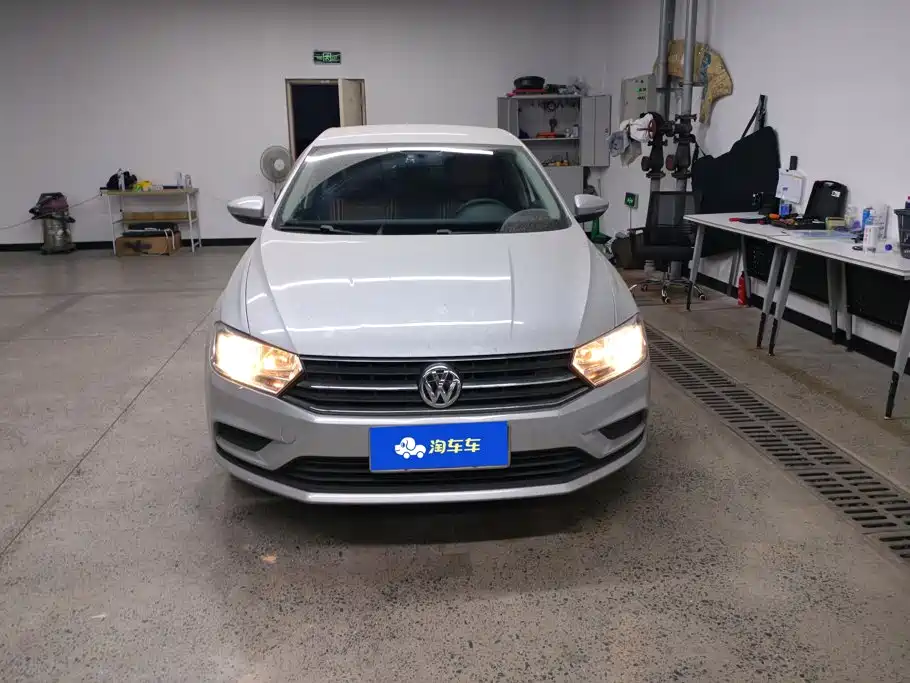 Photo 2 - Volkswagen Bora