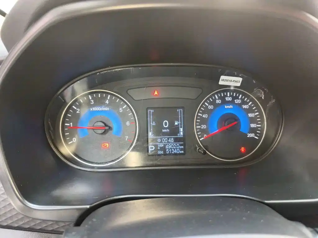 Dongfeng Fengguang Fengguang 370 2017 2017 1.5L CVT Fashion 7-Seater