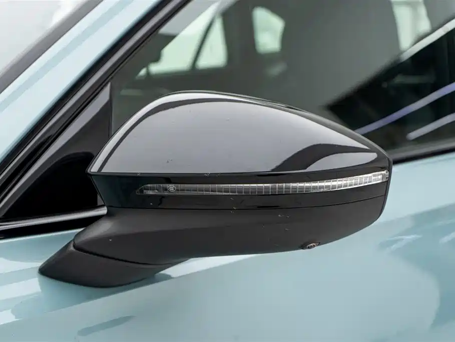 Volkswagen Passat 2025 Model Pro 380TSI Starlight Dragon Premium Edition фото 12