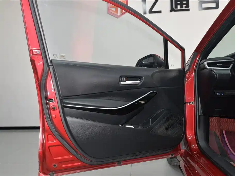 Toyota Levin 2019 Dual Engine 1.8H E-CVT Sport Edition China V фото 5