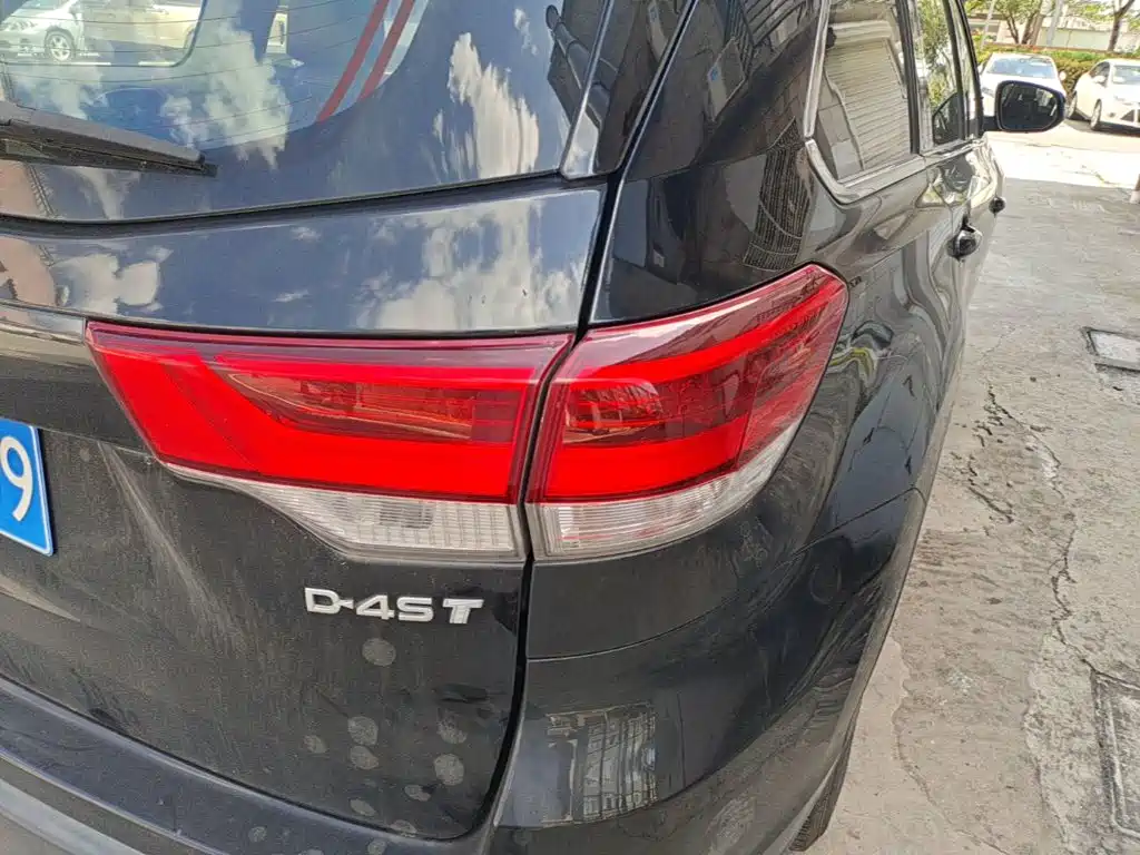 Фото 8 - Toyota Highlander