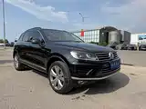 Фото 3 - Volkswagen Touareg