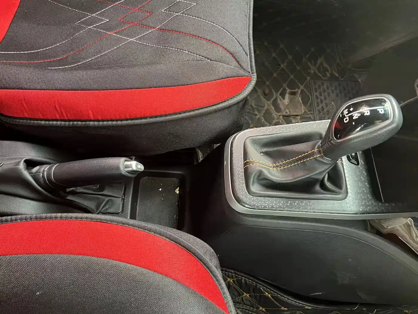 Geely Yuanjing X1 2019 2017 1.3L Auto Player Edition