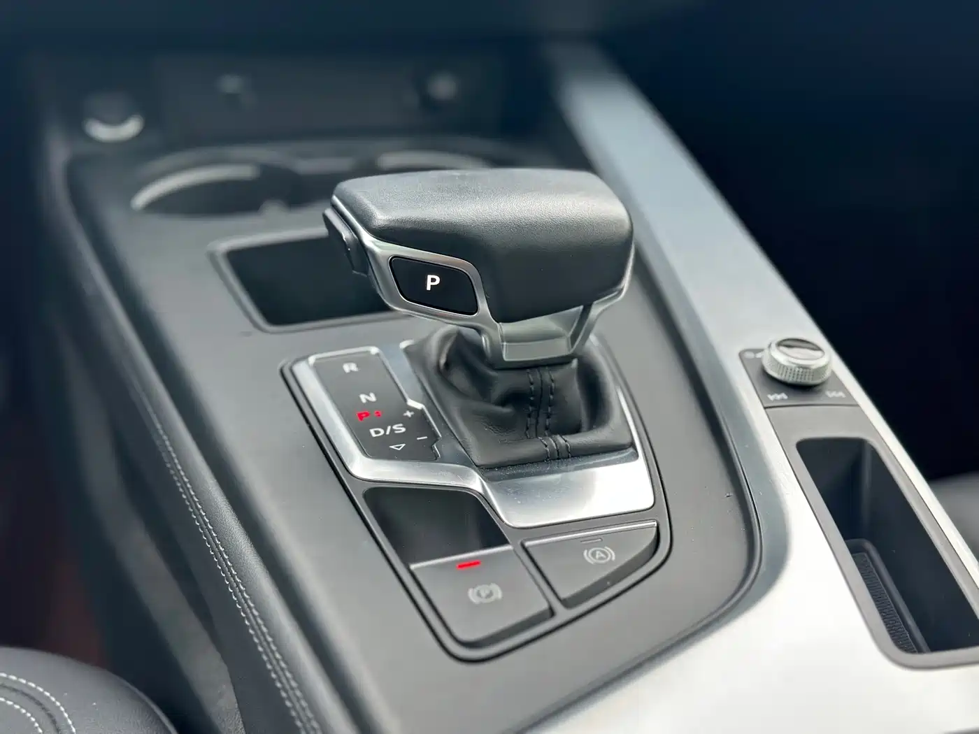 Audi A4L, миниатюра 10