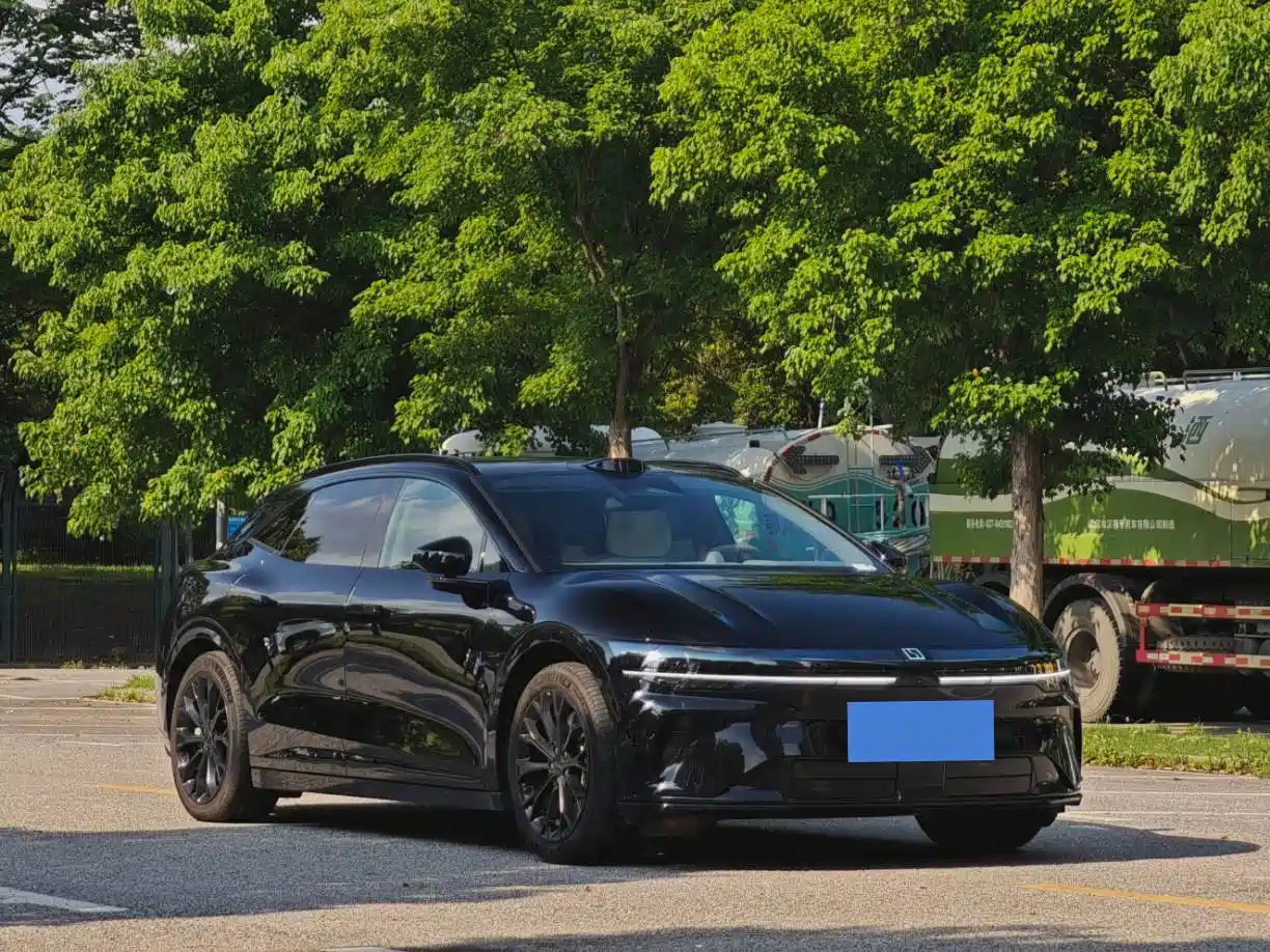 Фото 3 - ZEEKR 007GT