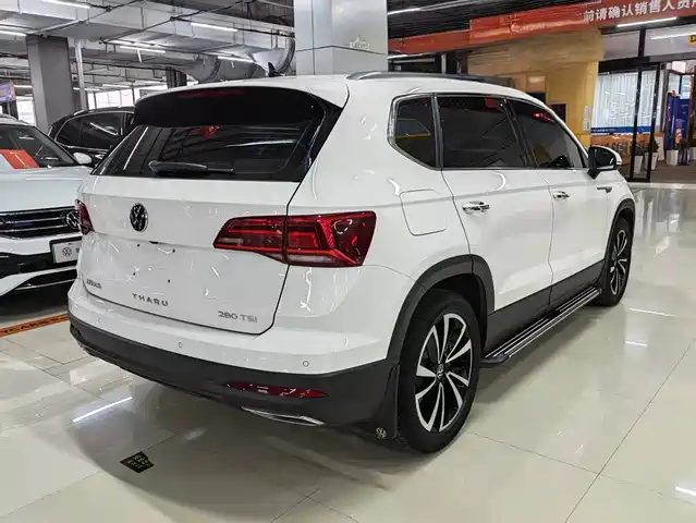 Volkswagen Tharu 2022 280TSI FWD Luxury Edition — фото 4