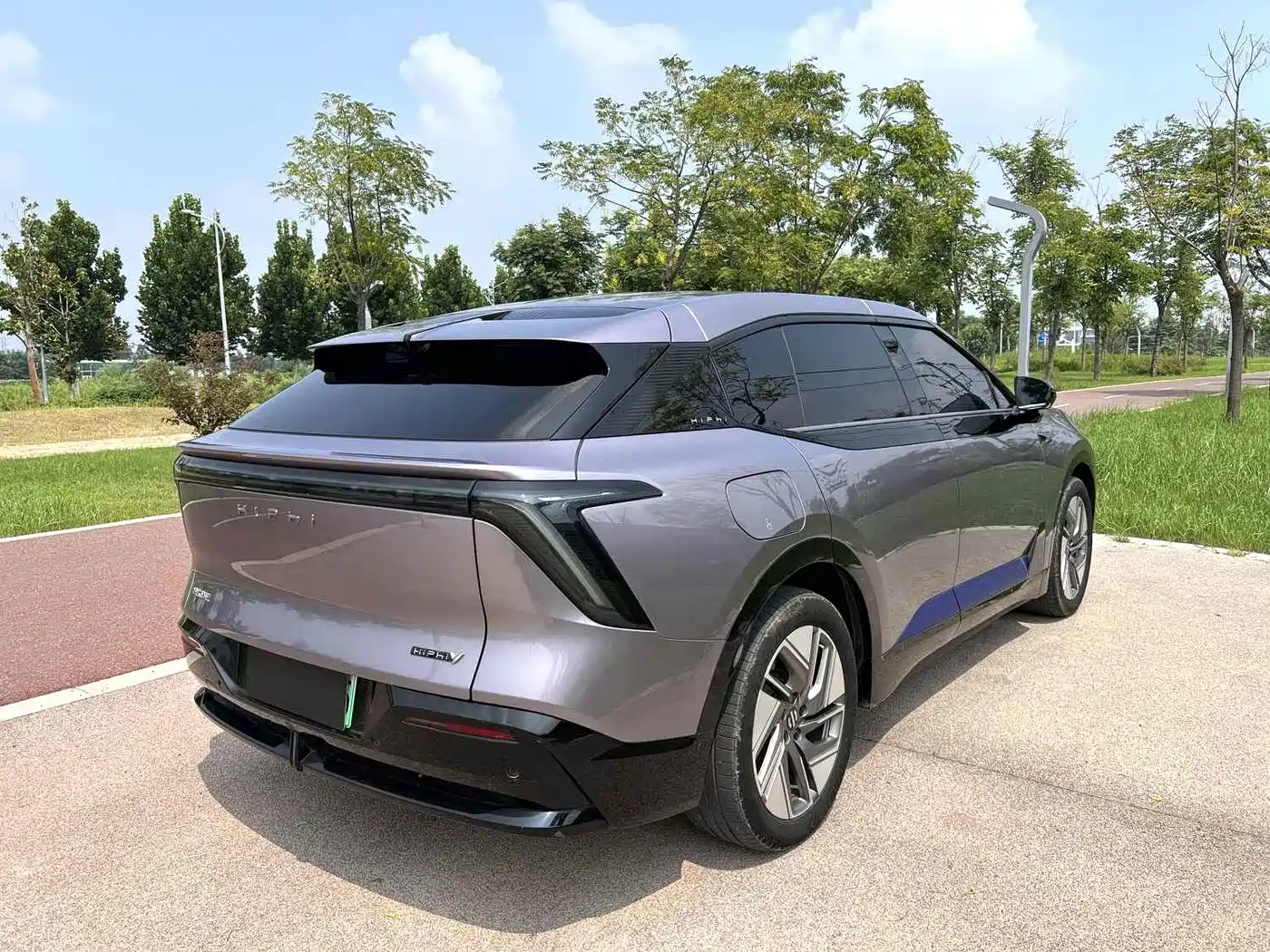 HiPhi Y 2023 2023 560km Pioneer Edition