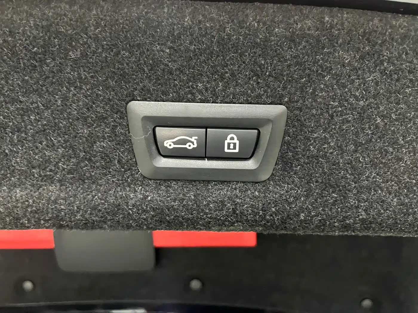 BMW 3 Series 2024 320Li M Sport Package фото 23