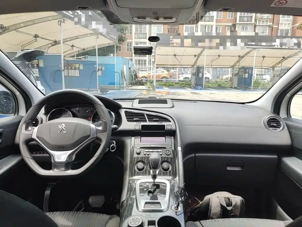 Peugeot 3008 2016 2015 1.6THP Automatic Classic Edition