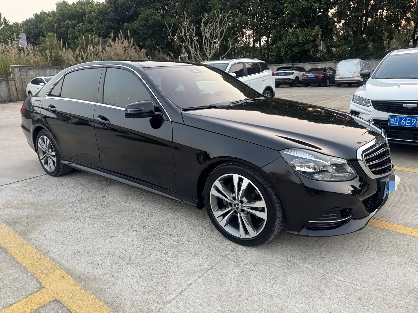 Mercedes-Benz E-Class 2015 E 260 L Sport фото 3