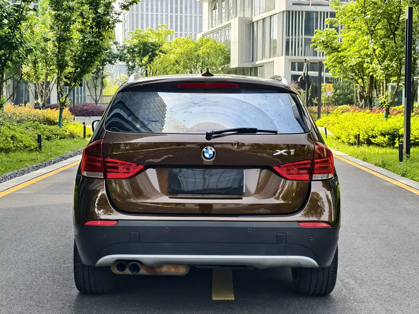 BMW X1 (Import) 2012 Model xDrive28i фото 11