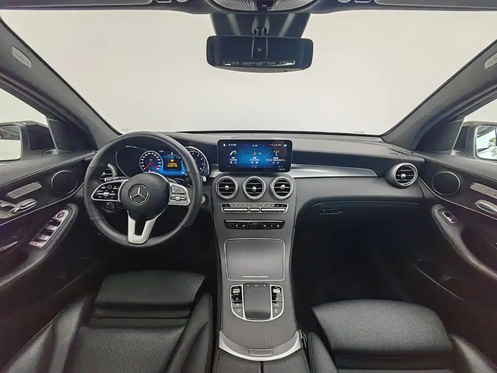 Mercedes-Benz GLC Coupe 2021 2020 GLC 300 4MATIC Coupe SUV