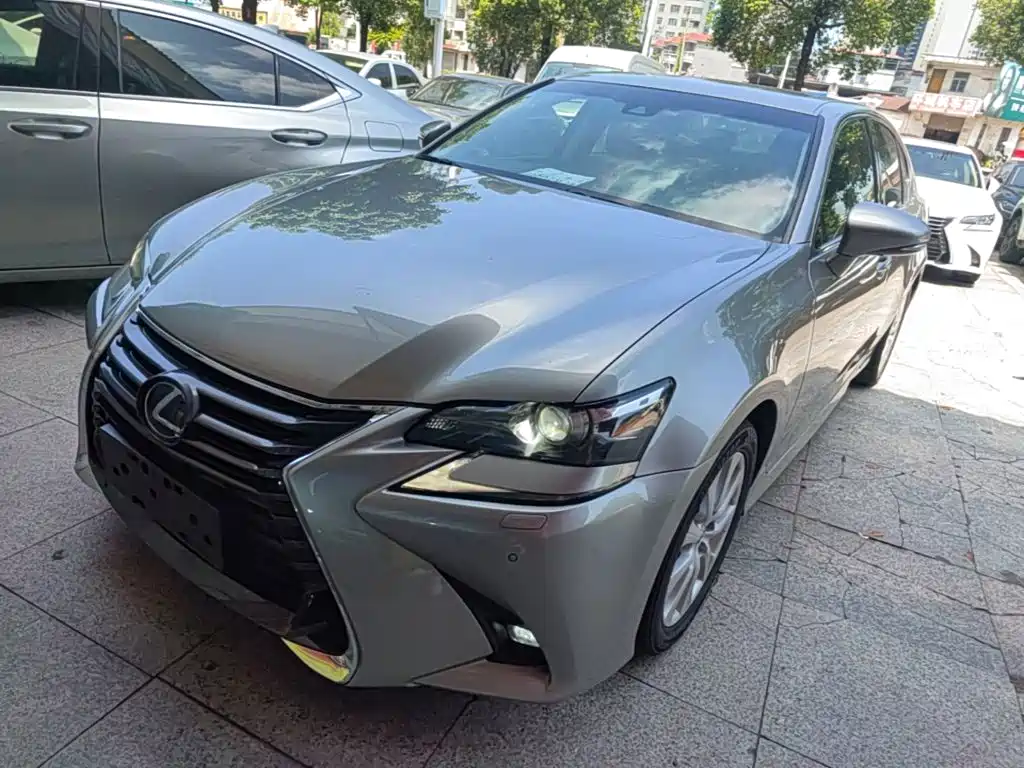 Lexus GS 2017 2016 300h Leading Edition